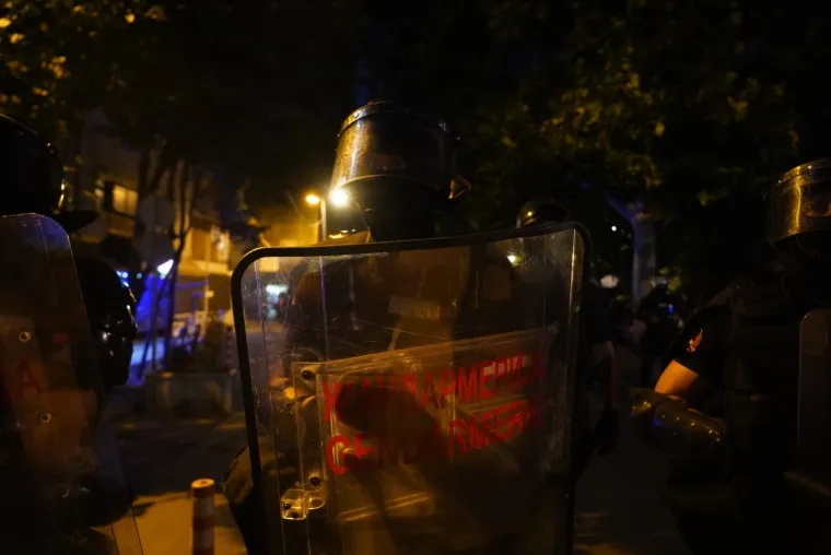 Suzavci, kordoni žandarmerije i brutalnost na najjače: Ovako izgleda stvarnost kod na&scaron;ih susjeda