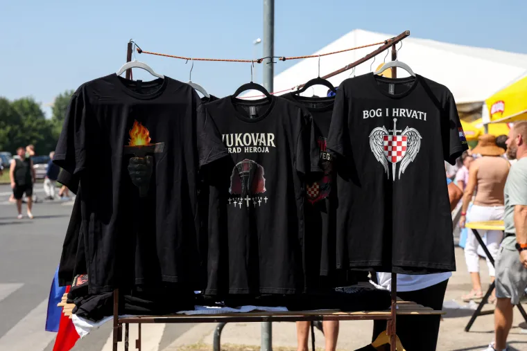 Molilo se, ali se i gostilo: Hoće&scaron; janjetine, odojka, kotlovine? Svega ima, a cijene paprene