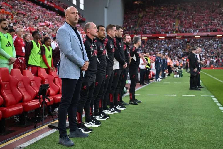 Emotivna noć: Ovako je Anfield odao počast tragično preminulim Diogu Joti i Andre Silvi