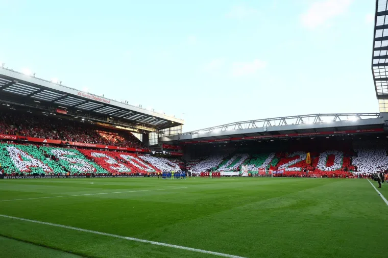 Emotivna noć: Ovako je Anfield odao počast tragično preminulim Diogu Joti i Andre Silvi
