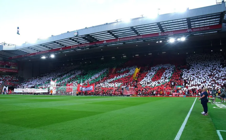 Emotivna noć: Ovako je Anfield odao počast tragično preminulim Diogu Joti i Andre Silvi