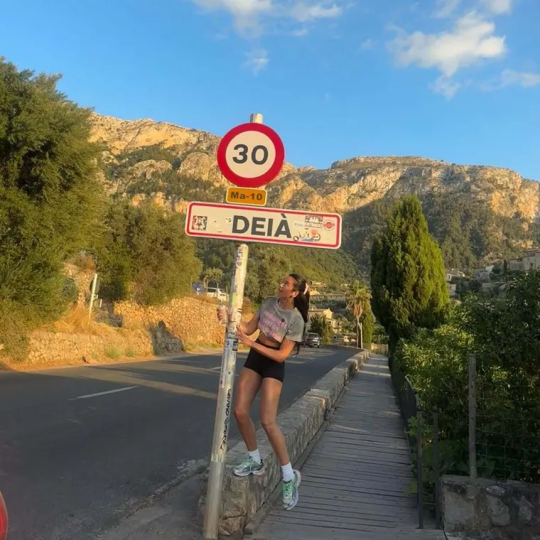 Kosovarka koju svi znaju pokazala najpoželjnije bikinije ljeta