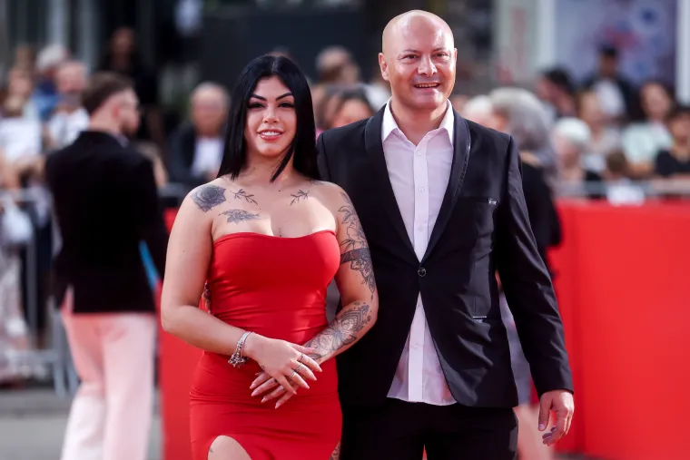 Istetovirana brazilska 'Georgina' i bosanski producent ukrali show na crvenom tepihu