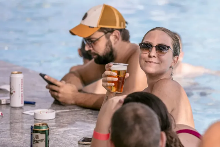 Prezgodne Osječanke zaigrale odbojku na pijesku na Kopiki: Ne zna&scaron; koja je ljep&scaron;a