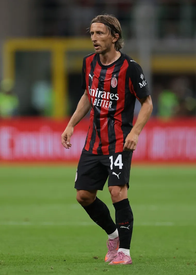 Modrić debitirao za Milan, vi&scaron;e od 70 000 ljudi na San Siru u deliriju! Kadrovi govore sve