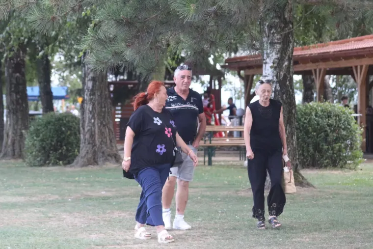 Čakovec je pun života: Brojne obitelji iskoristile su lijep dan za rekreaciju
