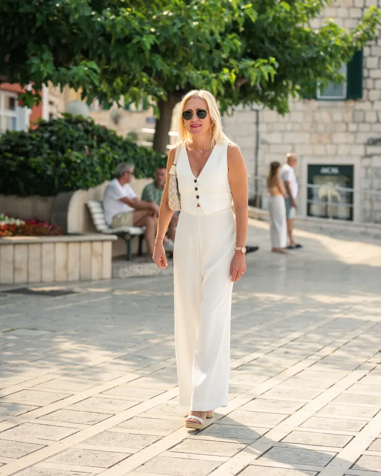 Makarska rivijera usijana od ljepotica: Pogledajte tko je sve zablistao