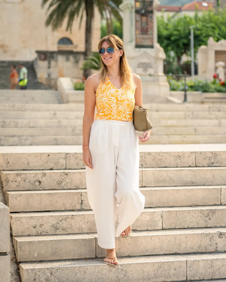 Makarska rivijera usijana od ljepotica: Pogledajte tko je sve zablistao