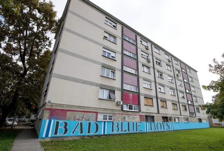 U jakom Dinamovom uporištu svi zure u jedan zid i pitaju se tko je ovo napravio