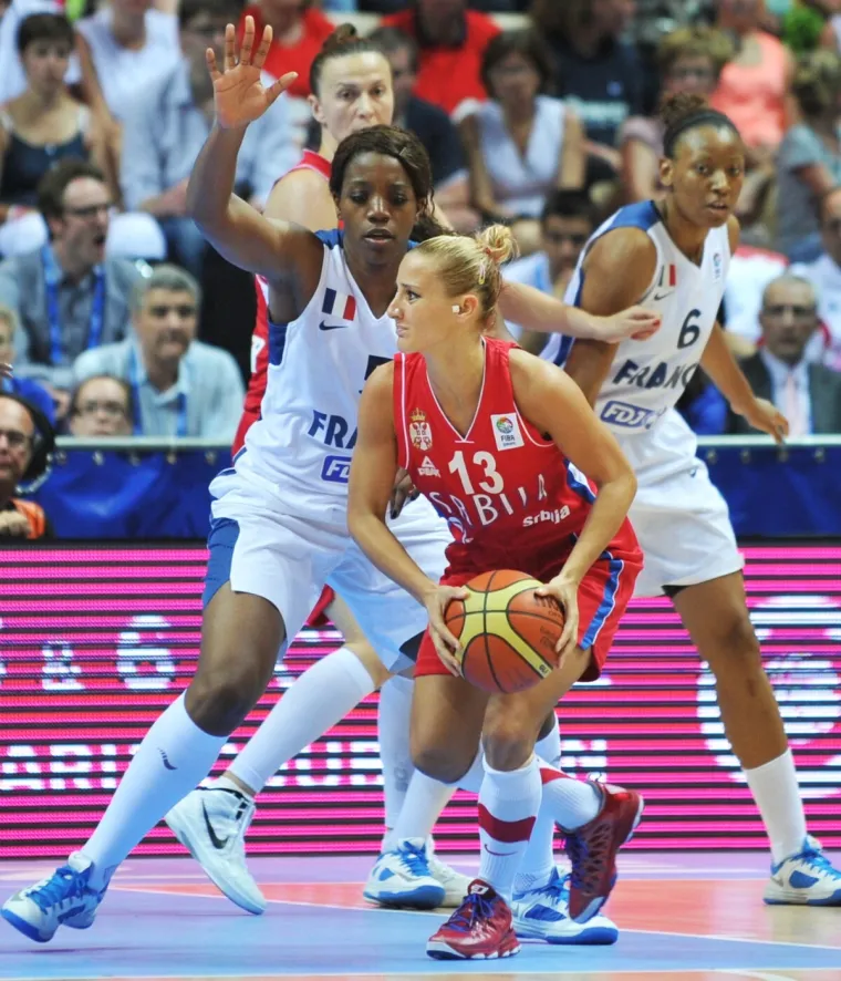 Bivša Zagrebašica prošla pakao: 'Tukao me, uperio mi pištolj u čelo. Patila sam kao nitko'