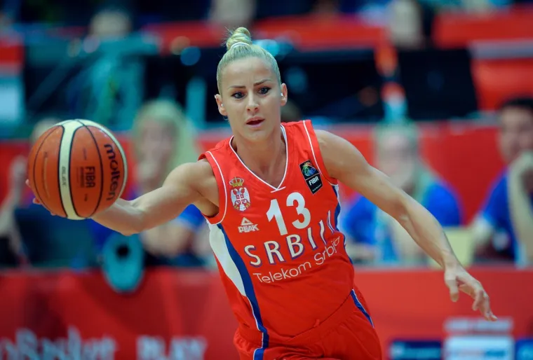 Biv&scaron;a Zagreba&scaron;ica pro&scaron;la pakao: 'Tukao me, uperio mi pi&scaron;tolj u čelo. Patila sam kao nitko'