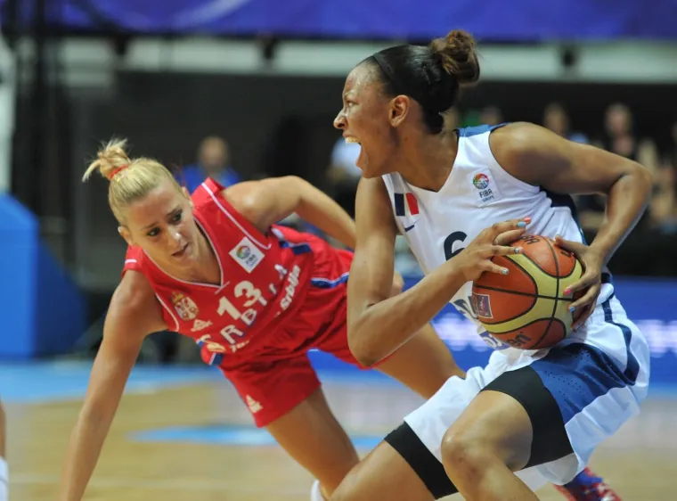 Biv&scaron;a Zagreba&scaron;ica pro&scaron;la pakao: 'Tukao me, uperio mi pi&scaron;tolj u čelo. Patila sam kao nitko'