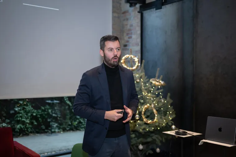 Biste li ga prepoznali? Mate Rimac u svojim dvadesetima bio je pravi zavodnik