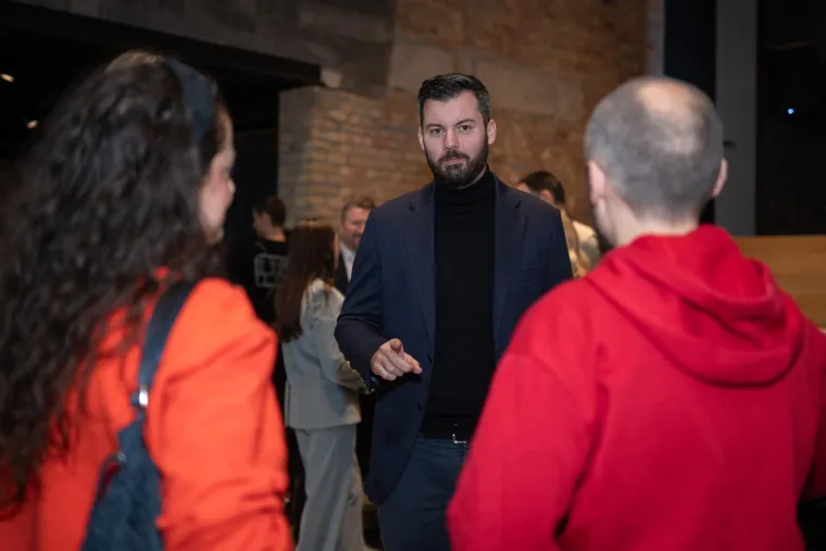 Biste li ga prepoznali? Mate Rimac u svojim dvadesetima bio je pravi zavodnik