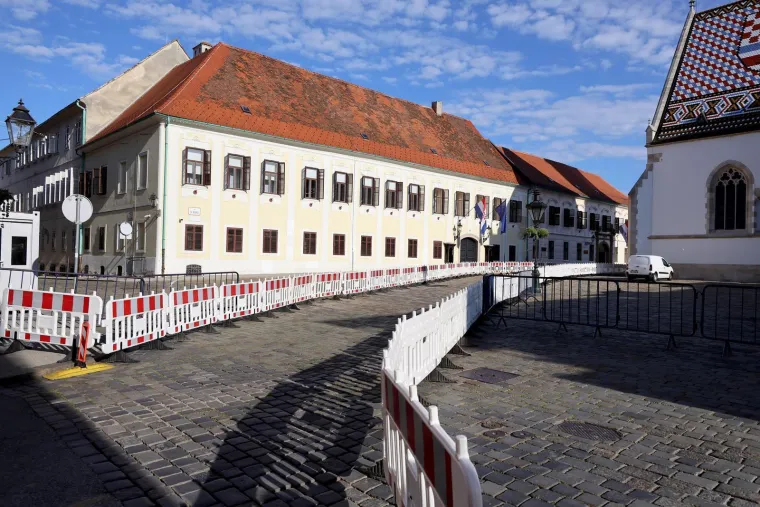Zagrepčani se ponovo mogu slobodno &scaron;etati svojim gradom, prizori s Markovog trga odu&scaron;evili sve