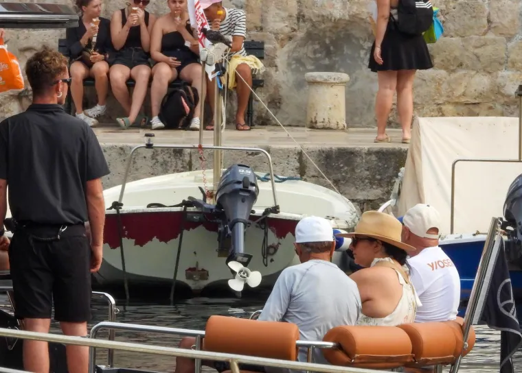 Svi su gledali u nju! Luksuzna jahta milijardera i vlasnika engleskog prvoliga&scaron;a izazvala odu&scaron;evljenje