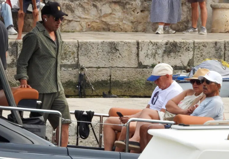 Svi su gledali u nju! Luksuzna jahta milijardera i vlasnika engleskog prvoliga&scaron;a izazvala odu&scaron;evljenje