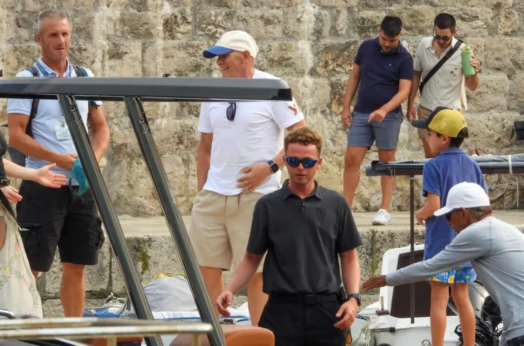 Svi su gledali u nju! Luksuzna jahta milijardera i vlasnika engleskog prvoliga&scaron;a izazvala odu&scaron;evljenje