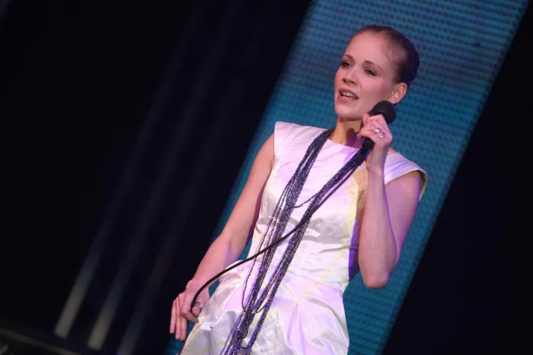 Jelena Rozga slavi 48. rođendan, a izgleda kao djevojčica: Ovo su njena najbolja izdanja