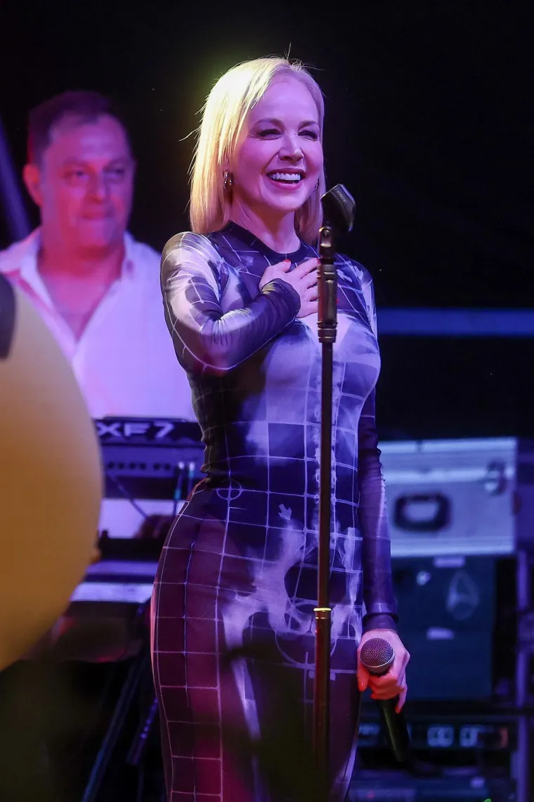 Jelena Rozga slavi 48. rođendan, a izgleda kao djevojčica: Ovo su njena najbolja izdanja