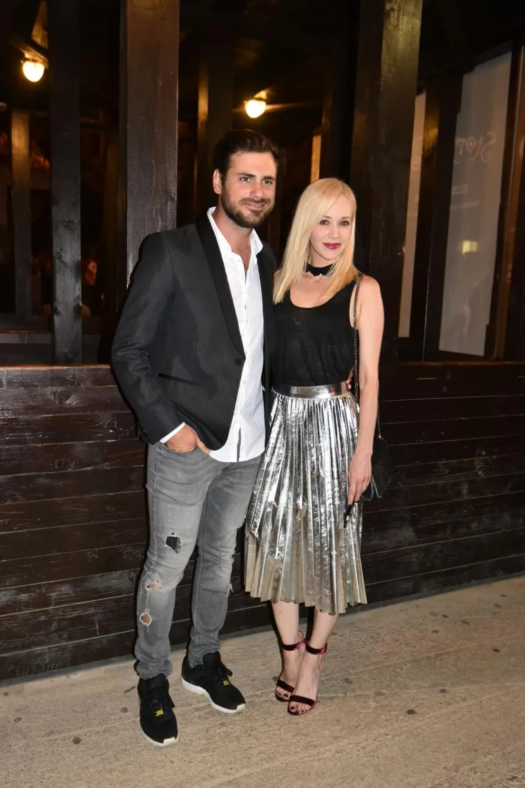 Jelena Rozga slavi 48. rođendan, a izgleda kao djevojčica: Ovo su njena najbolja izdanja