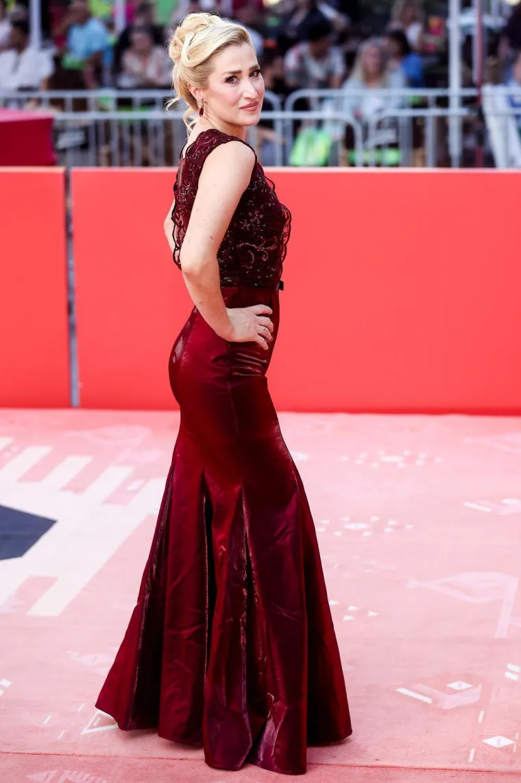 Crveni tepih je gorio: Sve su oči bile uprte u ove dame