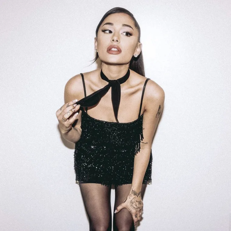 Depresija ju je uništila: Ariana Grande bila je magnet za muškarce, a danas izgleda neprepoznatljivo