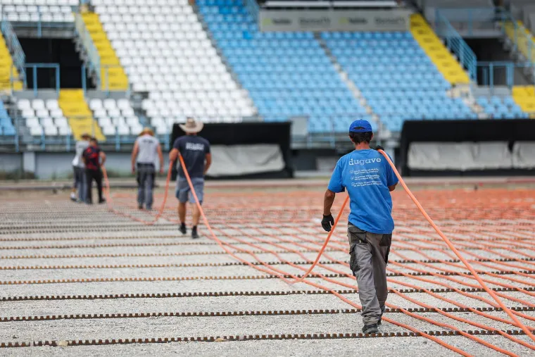 Pogledajte čudesni makeover u Velikoj Gorici: Nema igrača koji nije mrzio ovaj travnjak