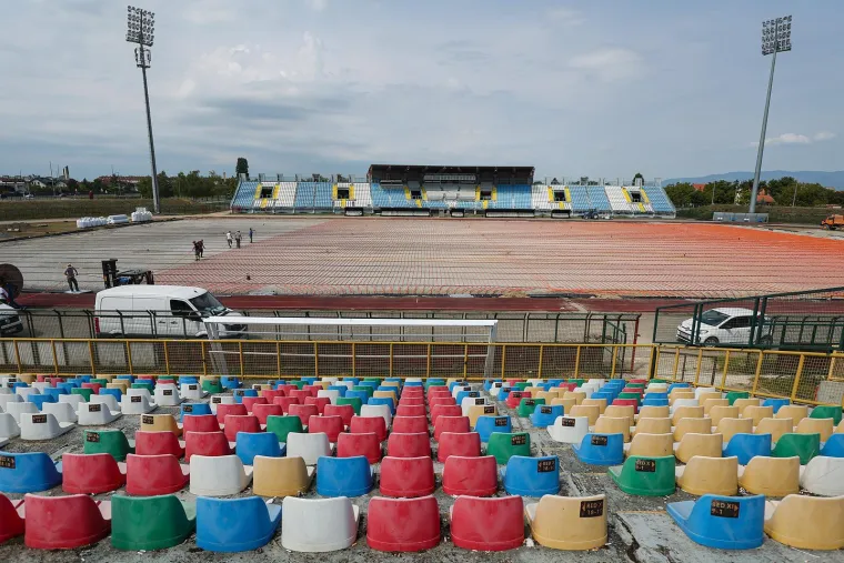 Pogledajte čudesni makeover u Velikoj Gorici: Nema igrača koji nije mrzio ovaj travnjak