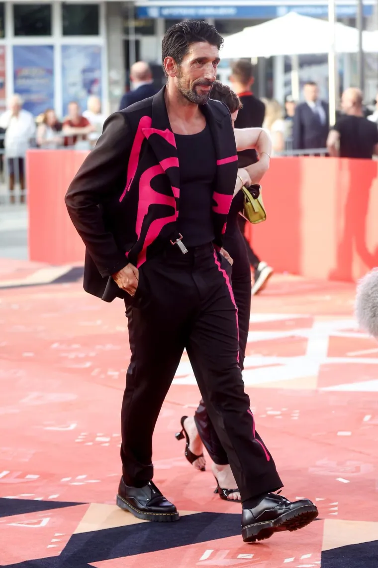 Ne zna se tko je više oduševio: Zvijezde zasjale na crvenom tepihu u Sarajevu