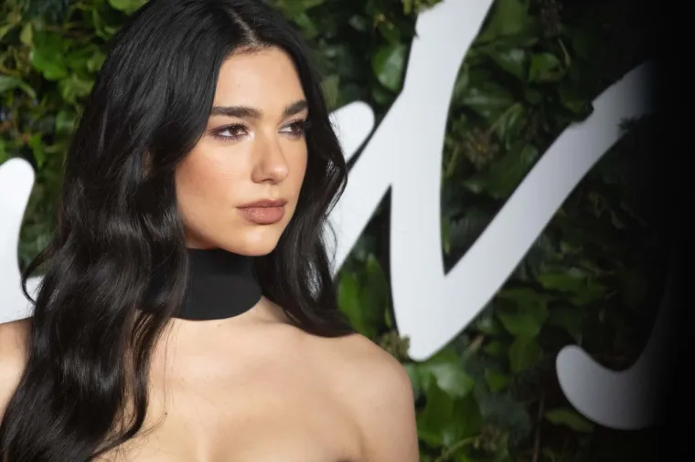 Pogledajte kako je Dua Lipa izgledala prije nego što je postala svjetska zvijezda