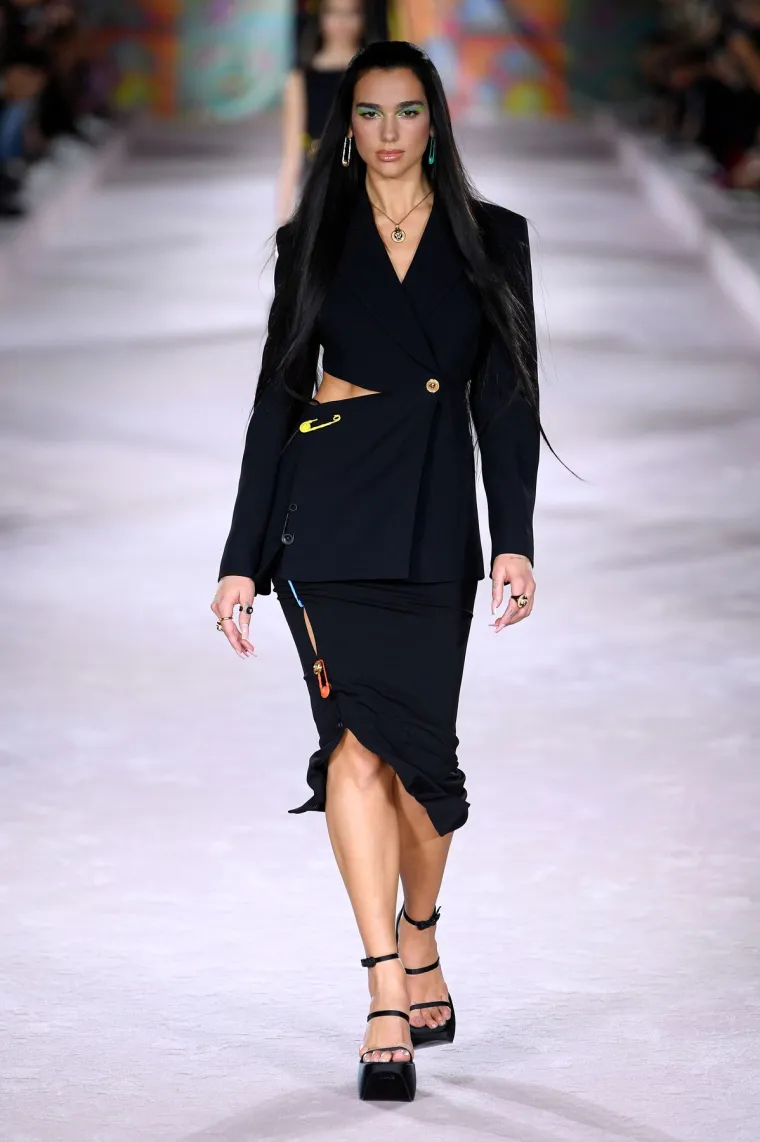 Pogledajte kako je Dua Lipa izgledala prije nego što je postala svjetska zvijezda