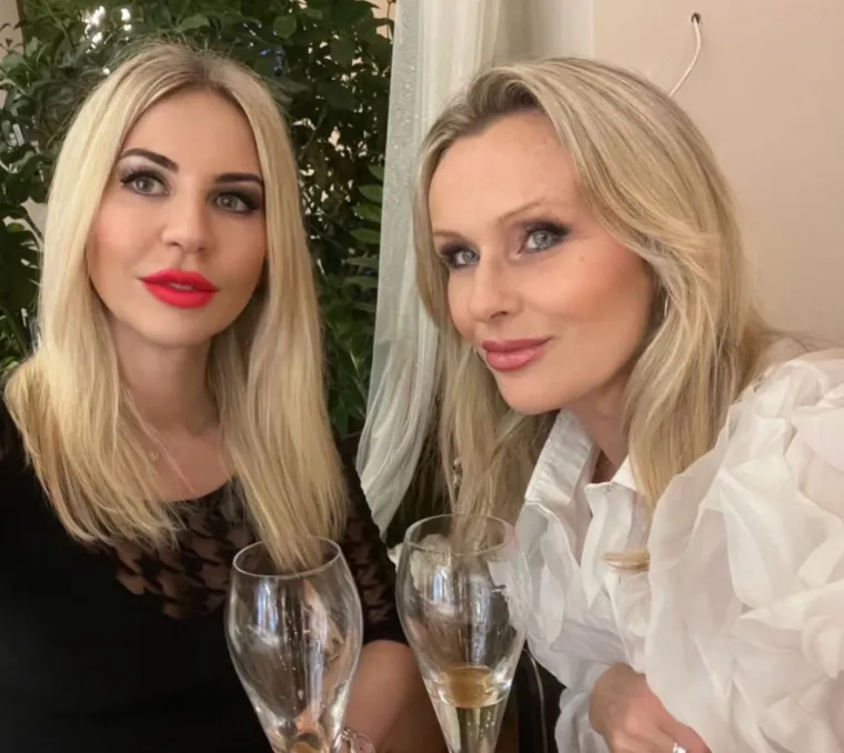 Dijeli ih razlika od 27 godina: Domaći glumac zaveo lijepu Esteru, njihova ljubav traje godinama