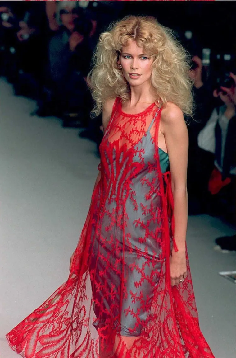 Njemački ideal ljepote Claudia Schiffer: Kada vidite kako izgleda danas, stat će vam dah