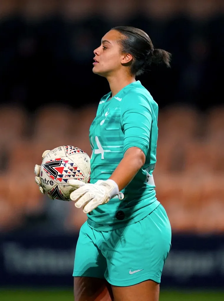 Golmanica Chelseaja zaludjela društvene mreže: Morali ugasiti komentare na objavi