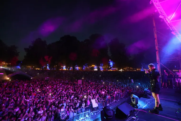 Djevojke s pivom i velikim perecom ukrale pažnju, ali najvi&scaron;e odu&scaron;evila &scaron;efica poznate pivovare