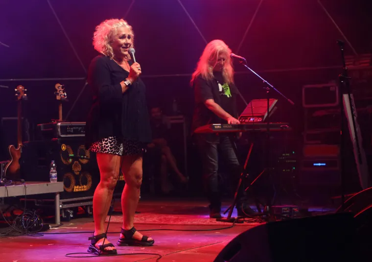 Djevojke s pivom i velikim perecom ukrale pažnju, ali najvi&scaron;e odu&scaron;evila &scaron;efica poznate pivovare