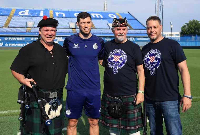 Kakva ludnica na Maksimiru: Za Dinamovog &Scaron;kota zasvirale gajde pa stigla i rakija