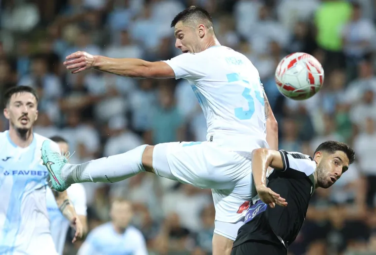 Srbin na Rujevici snimljen u nesvakidašnoj pozi: Pazite što se događalo na utakmici Rijeke i PAOK-a