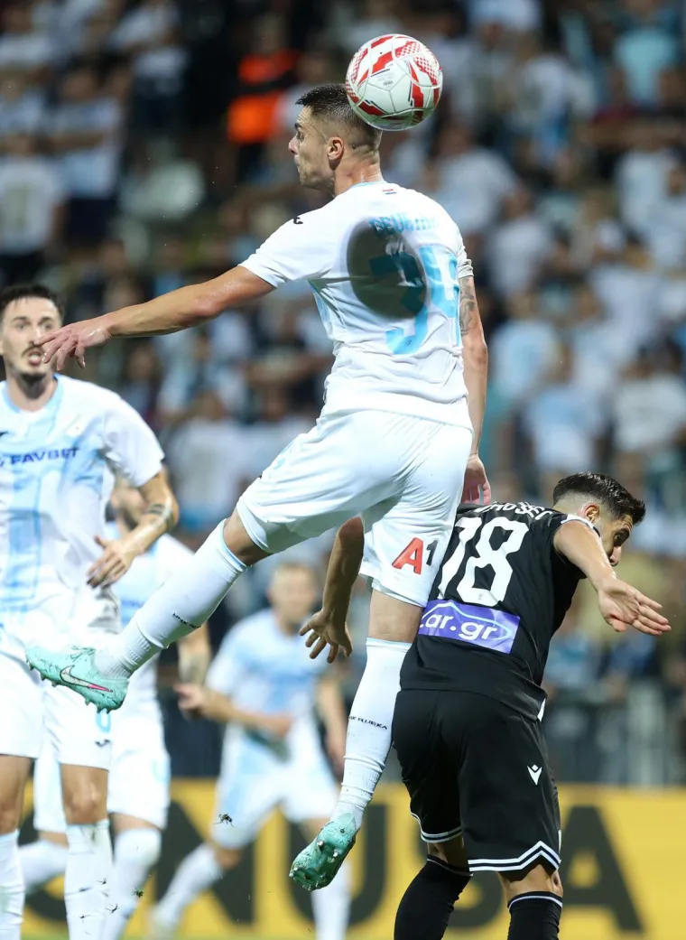 Srbin na Rujevici snimljen u nesvakida&scaron;noj pozi: Pazite &scaron;to se događalo na utakmici Rijeke i PAOK-a