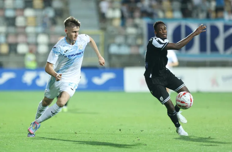 Armada pokazala Grcima &scaron;to znači pravi huk tribina: Detalj je sve pokazao