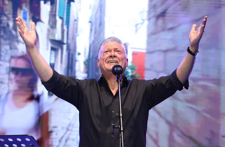 Zvijezde zapjevale u čast Vinku Coci, pogledajte tko je sve nastupio