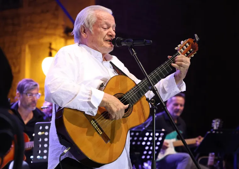 Zvijezde zapjevale u čast Vinku Coci, pogledajte tko je sve nastupio