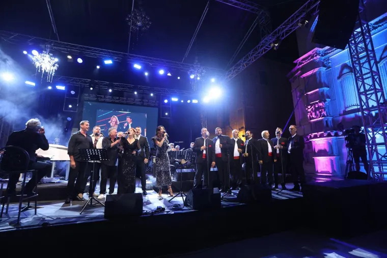 Zvijezde zapjevale u čast Vinku Coci, pogledajte tko je sve nastupio