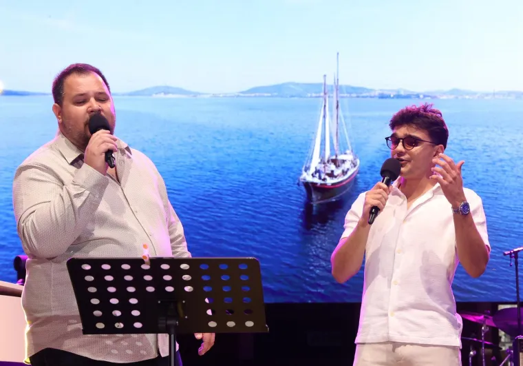 Zvijezde zapjevale u čast Vinku Coci, pogledajte tko je sve nastupio