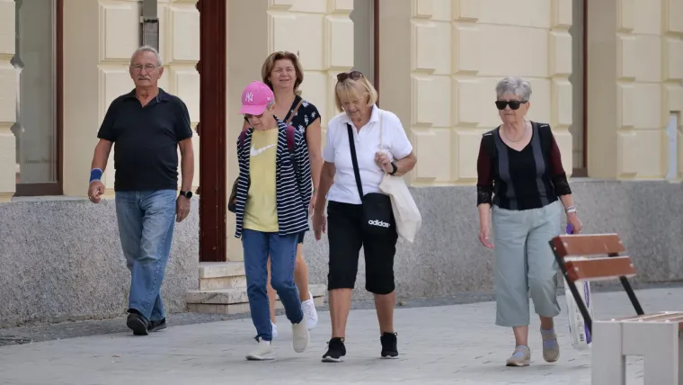 Dok su neki lagano šetali, ona je trčala: Malo tko nije primijetio atraktivnu sportašicu
