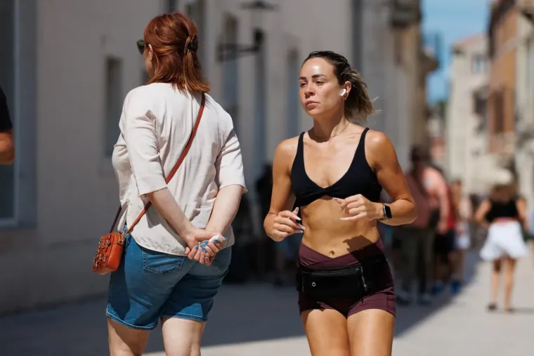 Zadranka pokazala isklesano tijelo u topiću i vrućim hlačicama tijekom trčanja