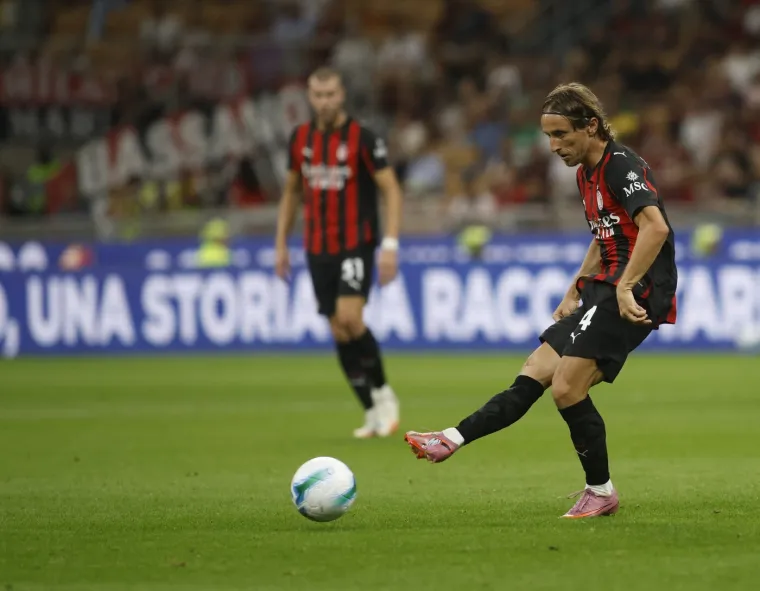 San Siro je ustao na noge: Evo &scaron;to je Luka Modrić napravio u prvom nastupu za Milan