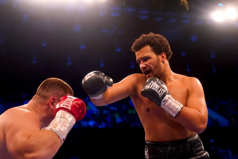 Čitav svijet priča o opakom 20-godi&scaron;njaku kojeg se svi boje! On je strah i trepet svima