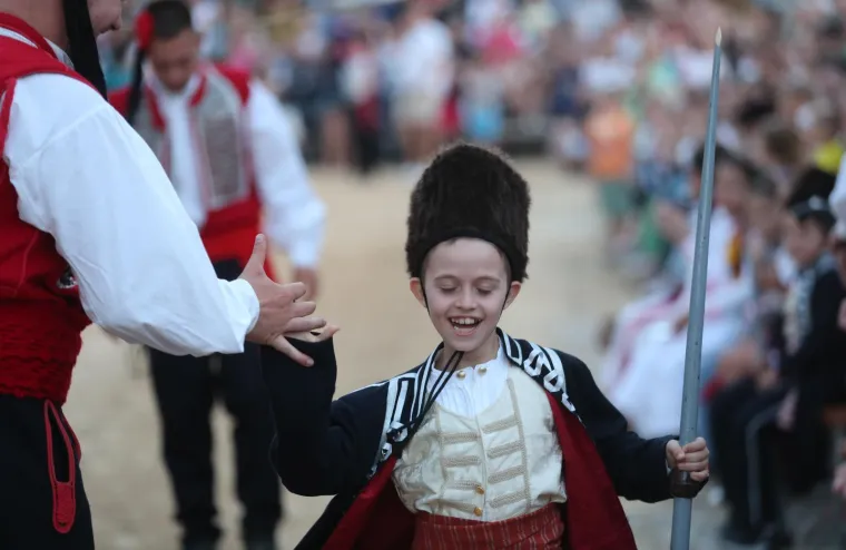 I ovaj put pogodio u sridu: Niko je drugu godinu zaredom pobjednik dječje Alke